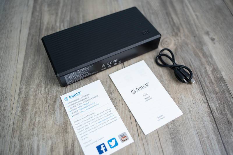 一斤半，小米10充6次电：ORICO 30000mAh充电宝