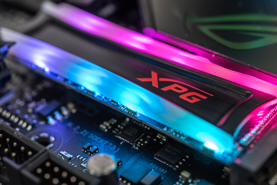 威刚XPG龙耀S40G RGB M.2固态硬盘评测 酷炫RGB兼顾优秀性能