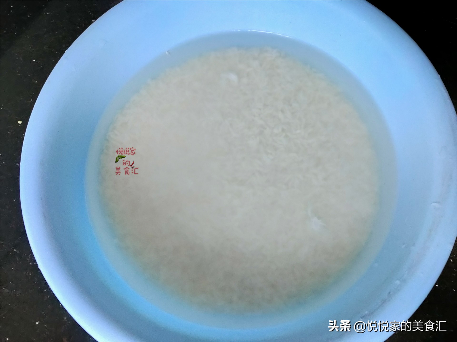 In autumn, children fall in love with eating it, and it is easy to simmer and nourish it. It is salty, soft and glutinous, especially greedy.