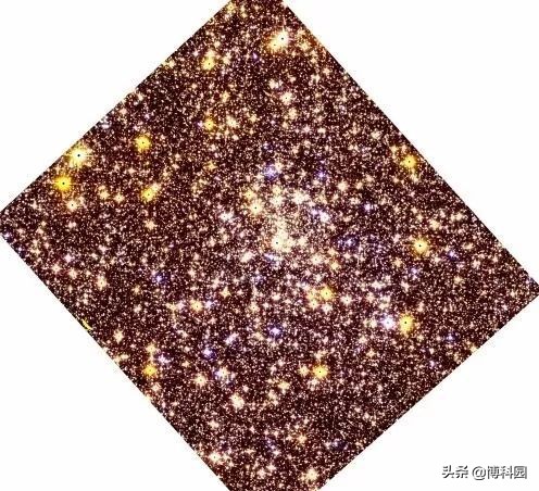 距今127亿年，距离28500光年，这星系团目睹了银河系历史