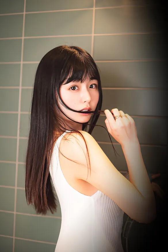 Kurita Emi - iNEWS