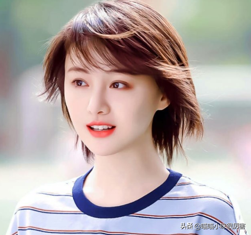 郑爽展示了她蠢又坏的一面，但娱乐圈里这样的