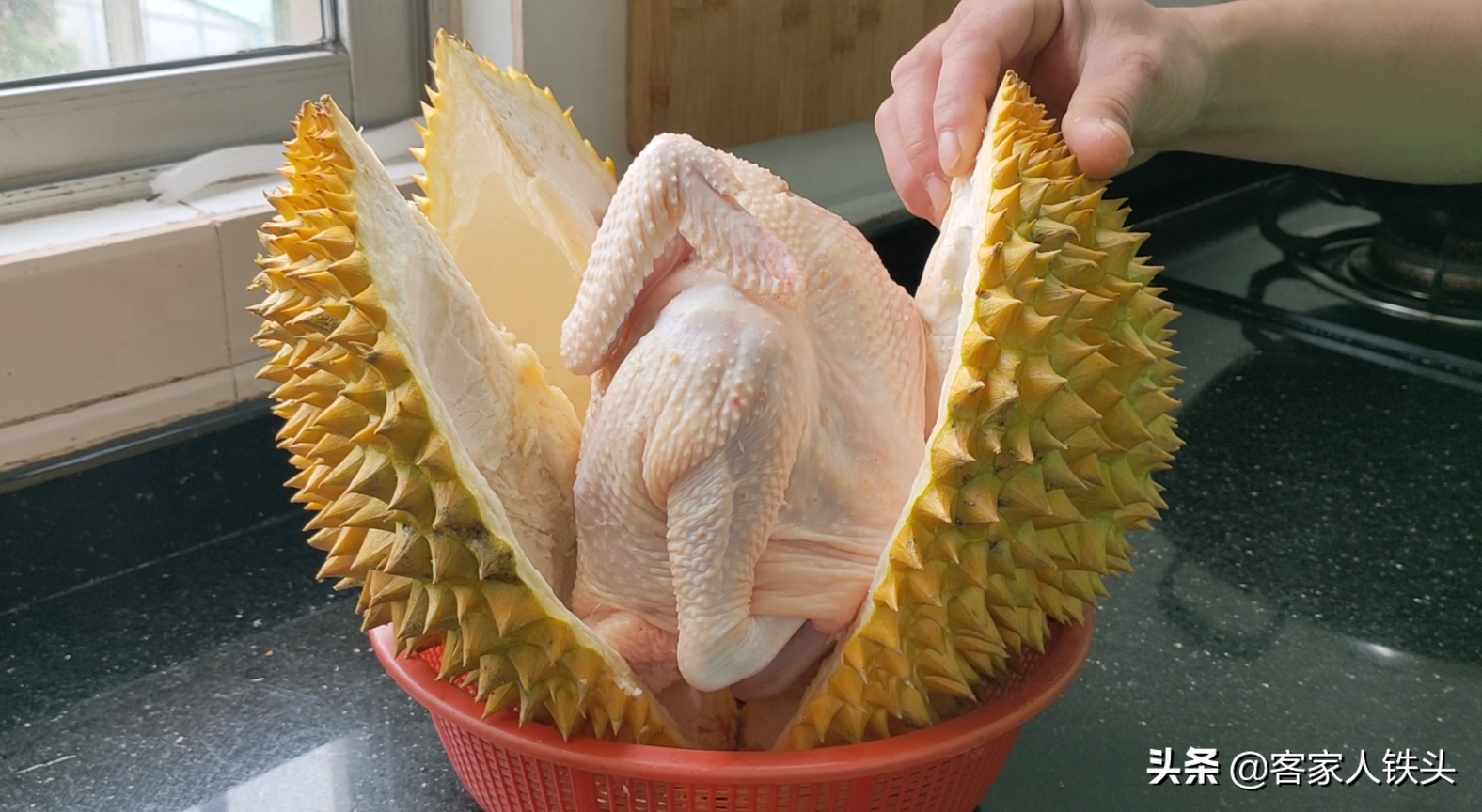 廣東人夏季少不了一鍋湯，教你煲湯技巧，湯鮮肉香，一大鍋不夠喝