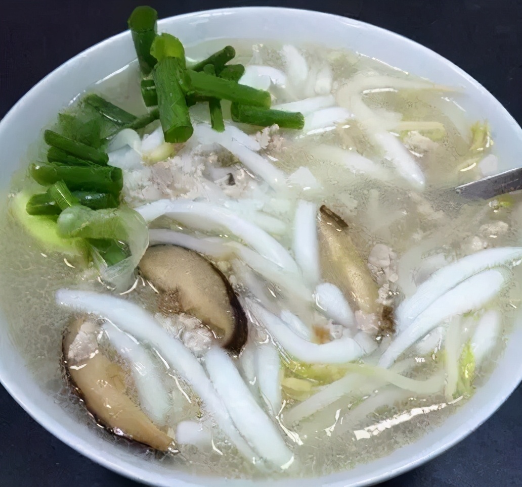 薄壳米尖米丸汤：在潮汕才能品尝到的鲜清_鸡汤