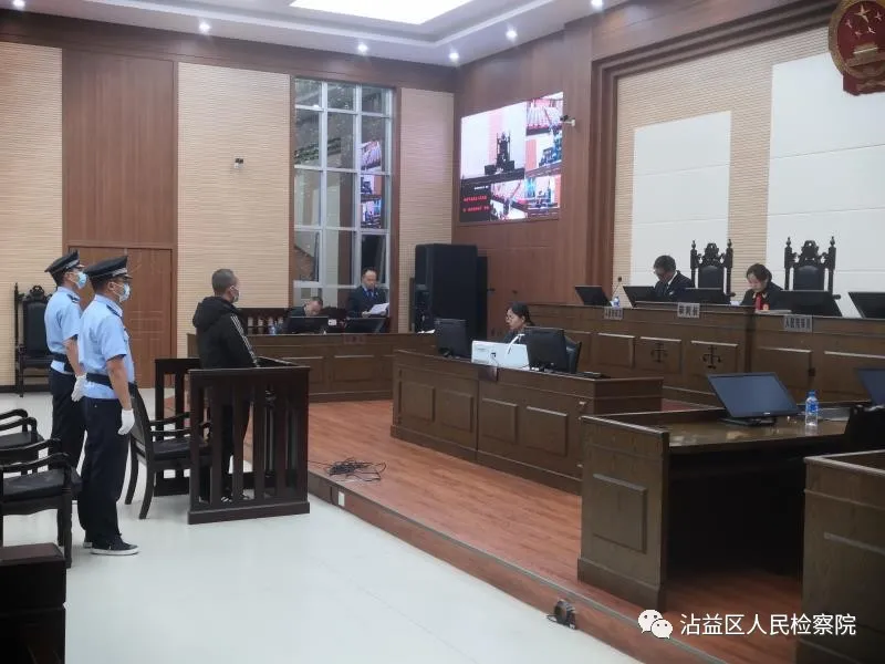 【我为群众办实事】沾益检察:护航青春 组织中学生观摩庭审 零距离普法护成长
