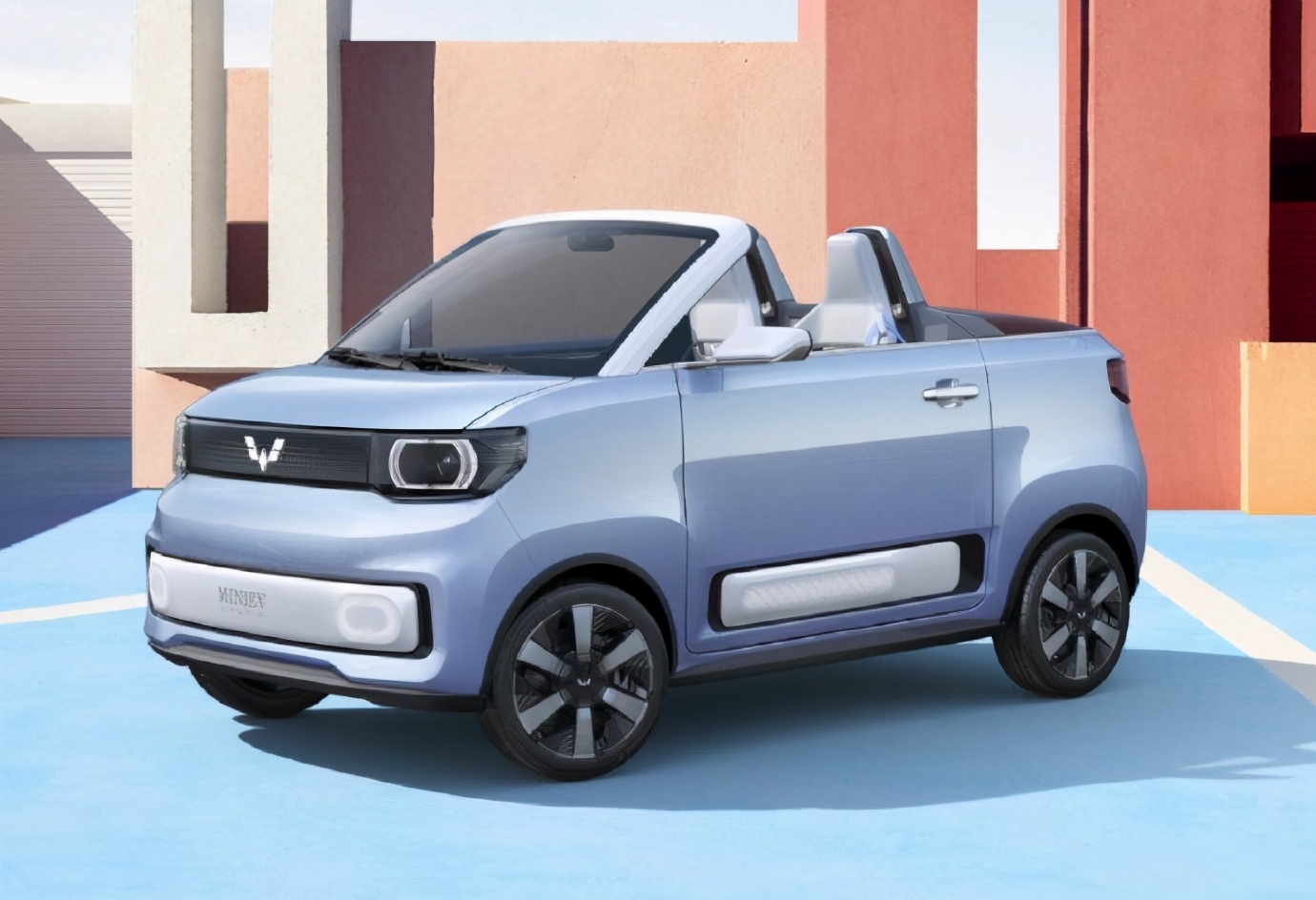 五菱宏光MINI EV敞篷版曝光，颜值可以，安全怎么保证？