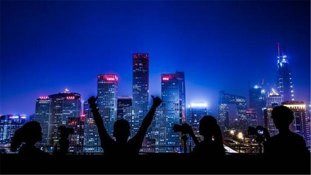 呼叫中国不要取消订单，美国高官罕见低头示好