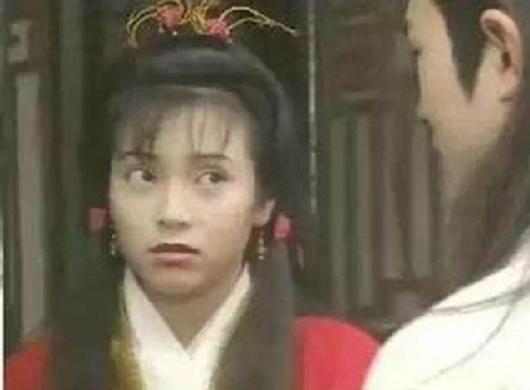 杨过真的喜欢郭芙吗？从这几点就能看出来