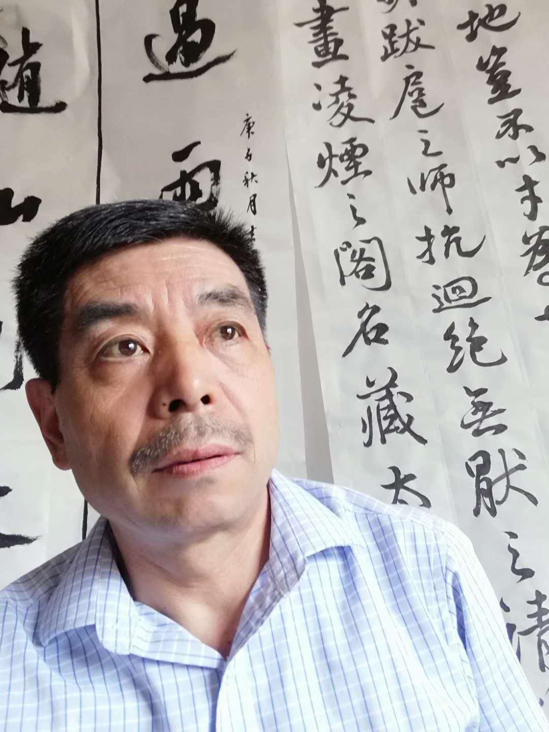 书艺各体皆著称，风规自远终大成