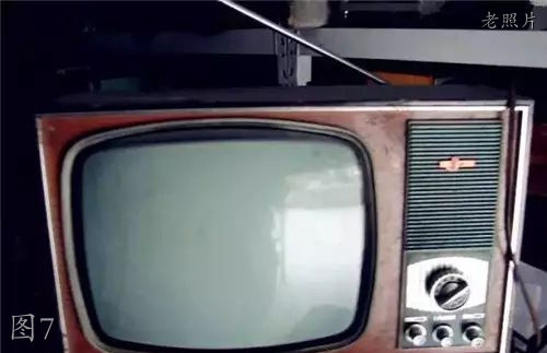 山东工业记忆：泰山电视机，小鸭洗衣机，白鹤自行车，红锡包...