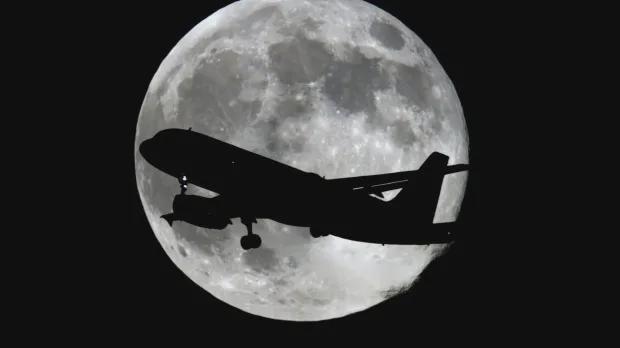 “超级红月”将现澳洲天空，澳航推出赏月航班，$500起！3小时
