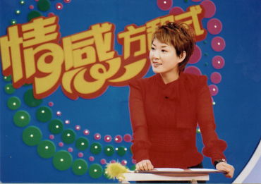 前央视主持人，负债200万后创办乐蜂网，今亿万