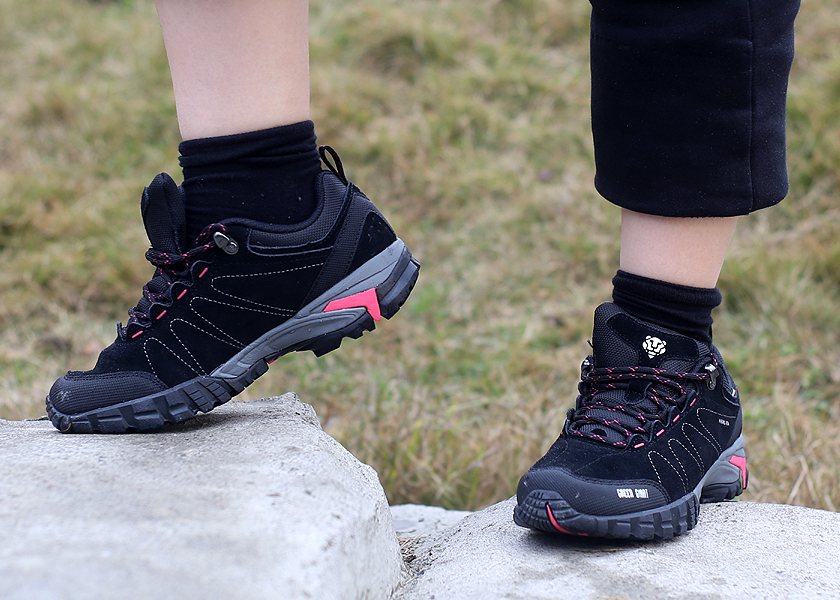 户外实力悍将，图途户外徒步鞋给你更舒适的行走体验