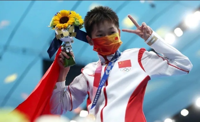 全红婵天赋有多强？省队测验击败全国冠军，半年学别人一年的知识