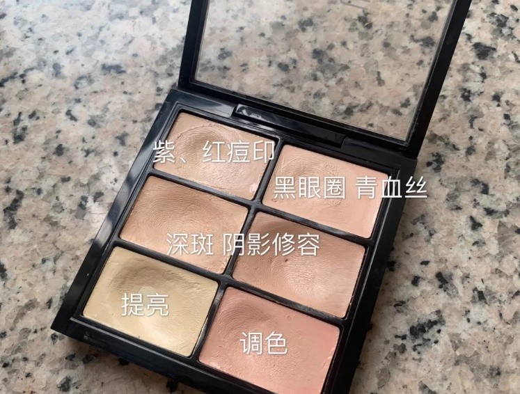 5款热门“遮瑕盘”测评：Mac遮瑕力优秀，茵芙莎滋润又持久