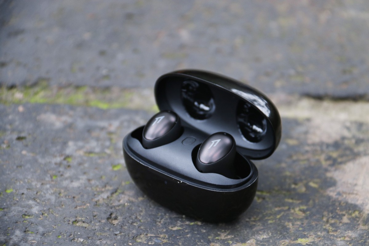 高颜值+好音质＝万魔ColorBuds，把实用品戴时尚单品的感觉