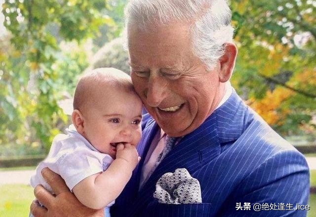 查尔斯因为被威廉“突然抛弃”而心碎，被员工吐槽：不主动太矫情