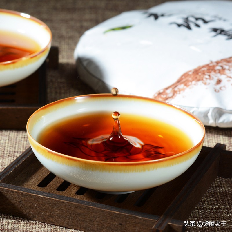 喝茶，不懂禮儀怎么行，牢記喝茶“10大禮儀”，做有涵養的人