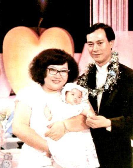 “瞒了”观众40年的郑少秋，与沈殿霞离婚的背后