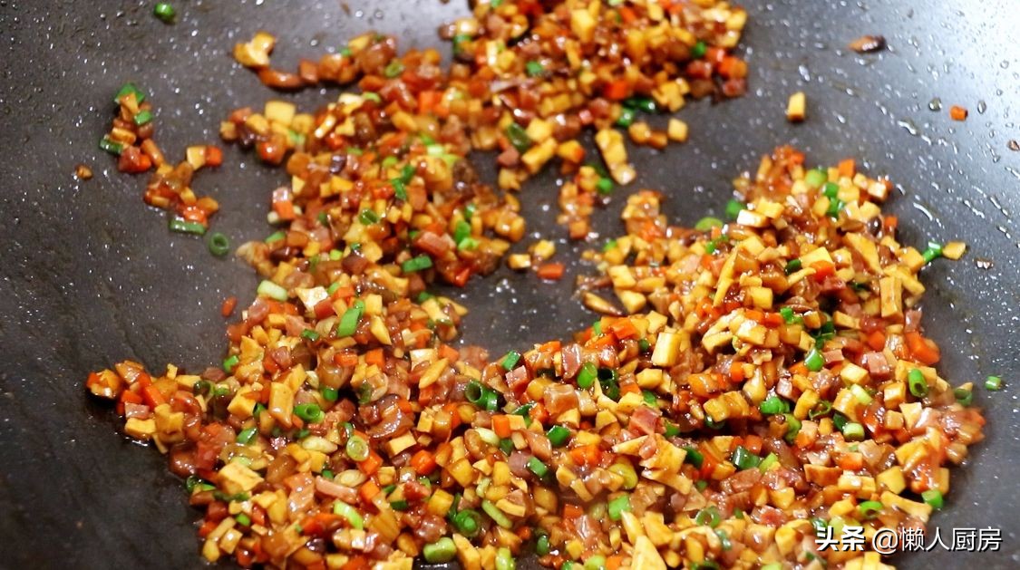 這是武漢糯米雞的做法，為何沒有雞肉，卻叫這個菜名？