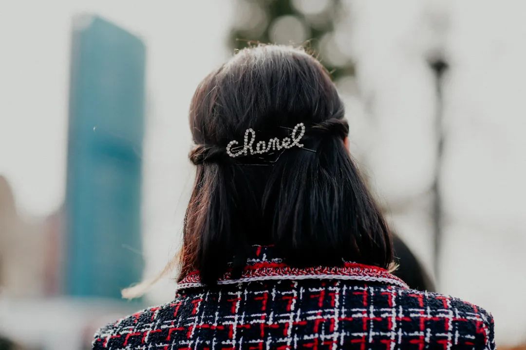 被BM风“封杀”的100斤女孩，为何越来越多的“不