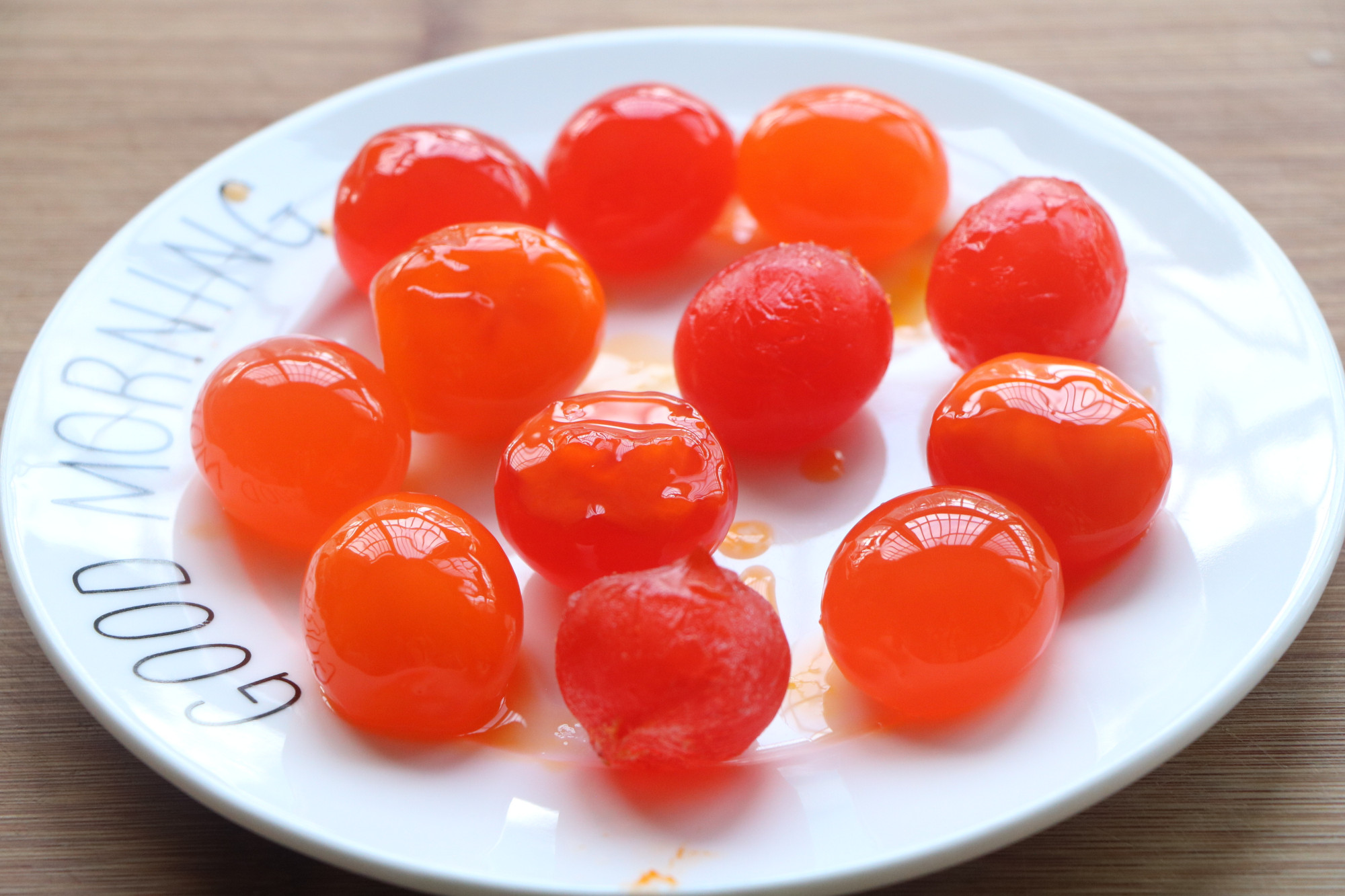 外面一个要8块钱，自己在家做好吃无添加，咬一口酥得掉渣，太香