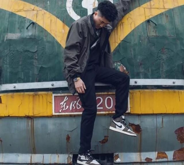 球星、明星“Nike倒钩”上脚图，这次你是天选之子还是陪跑成员？