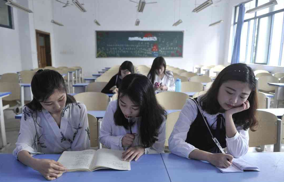 “清纯女神”韩雪书信字体曝光，字迹潇洒如其