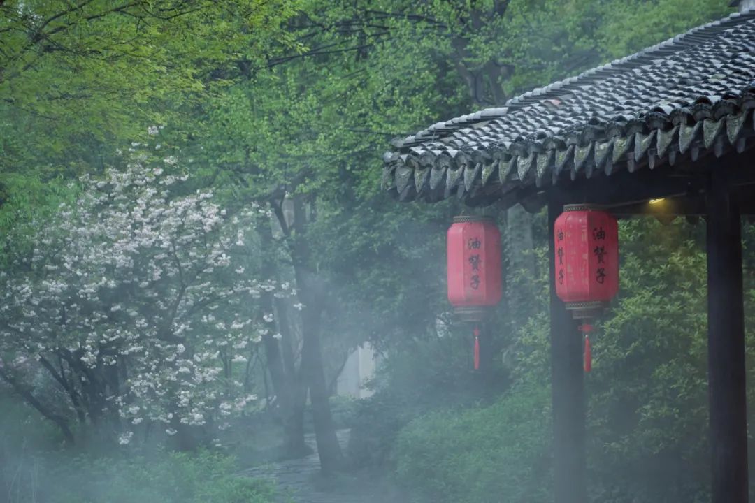 下雨时，最适合发朋友圈的30句诗词-第4张图片-非凡网