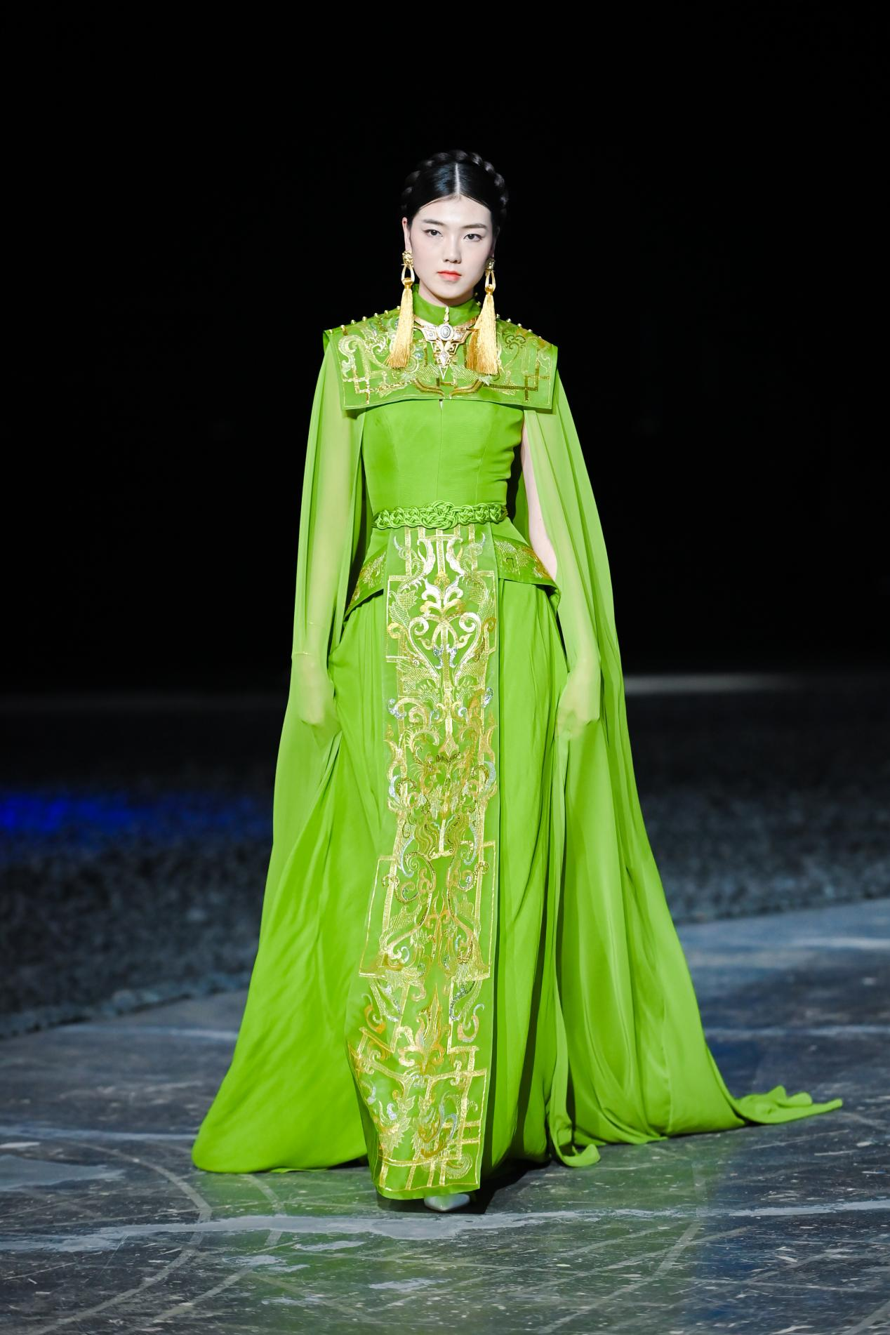 ��Ӣ����櫴�˵2021AW|����ʢװ����;