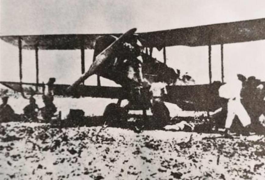 蒋介石投入了大量财力物力，为什么只建设了一支“水货”空军？