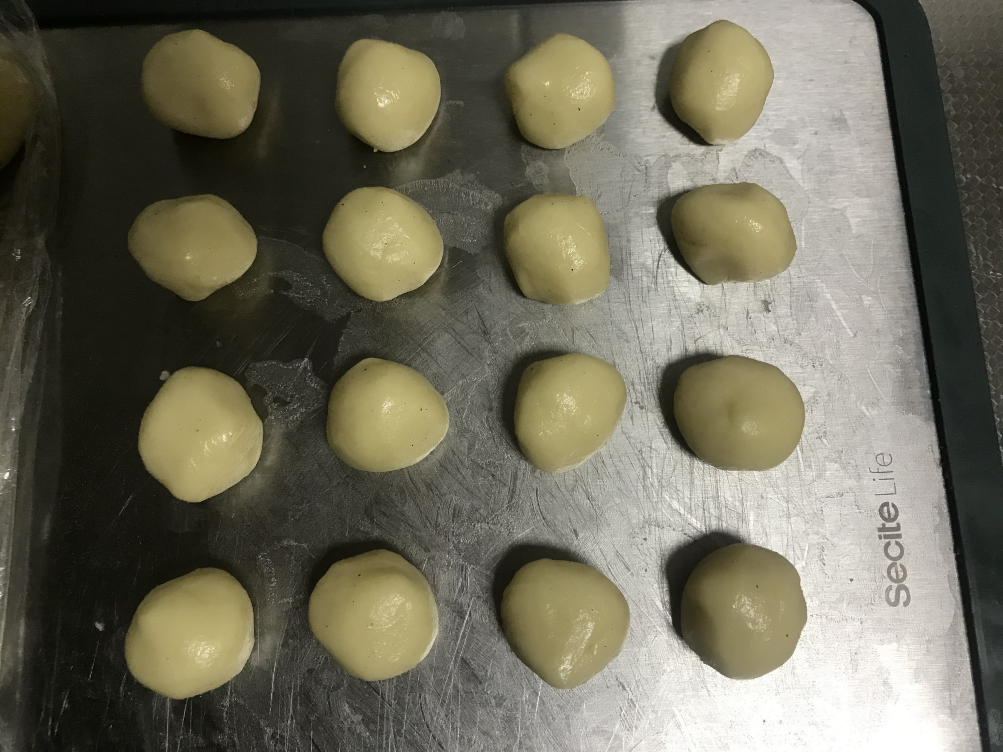 椒盐饼做法小技巧，学会可开店，香酥掉渣层次多，好吃不腻别错过