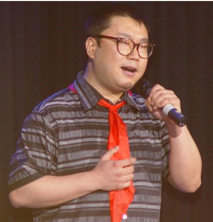 80后一代歌王尹相杰，从央视红人到“阶下囚”，