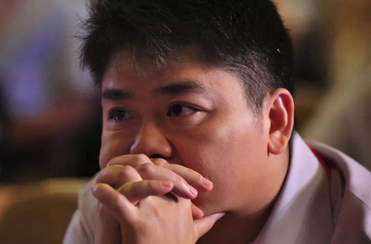 刘强东年少时照片曝光,看得叫人心酸,这才是真正的"白手起家"