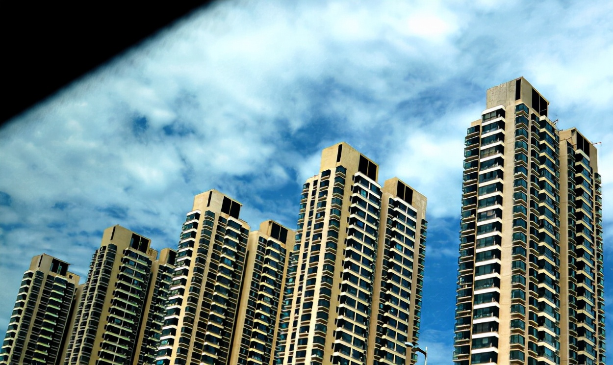 2021年的多少钱，相当于2000年的1000元？网友：变化真大
