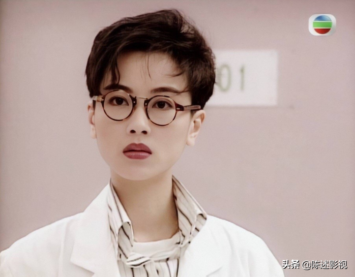 論女星的短發(fā)角色，只服這10位港臺(tái)女神，網(wǎng)紅臉拿什么比？