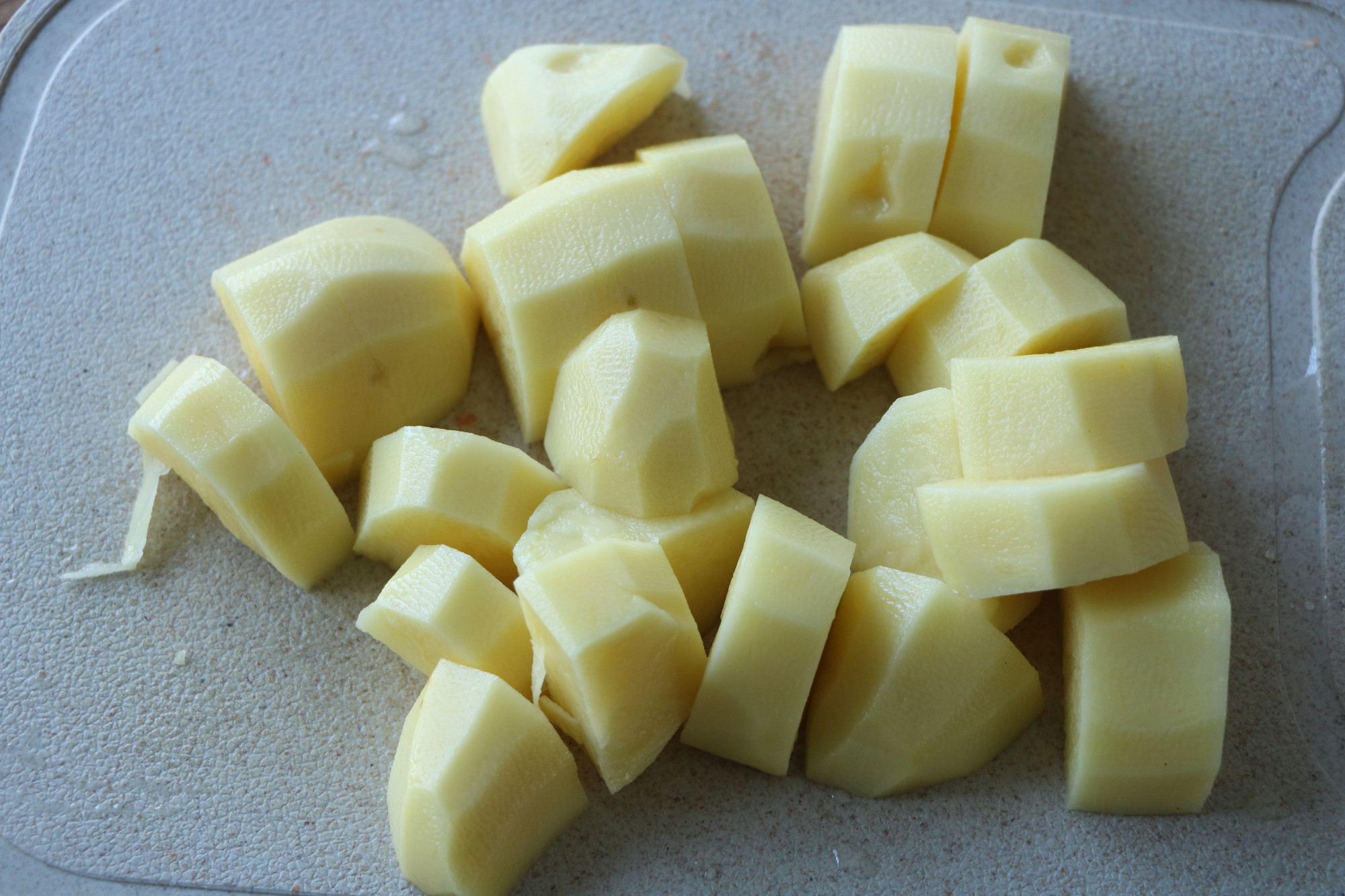 小寒快到了，比羊肉便宜，比猪肉营养，简单炖一锅，滋补又暖身