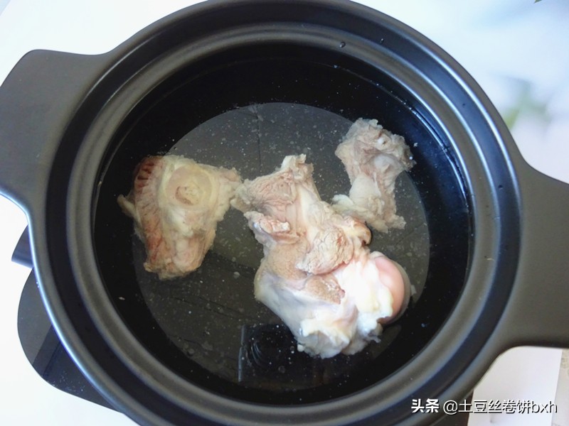 最喜歡這一鍋燉，用這幾樣食材，鮮香味美，怎麼吃都不會胖