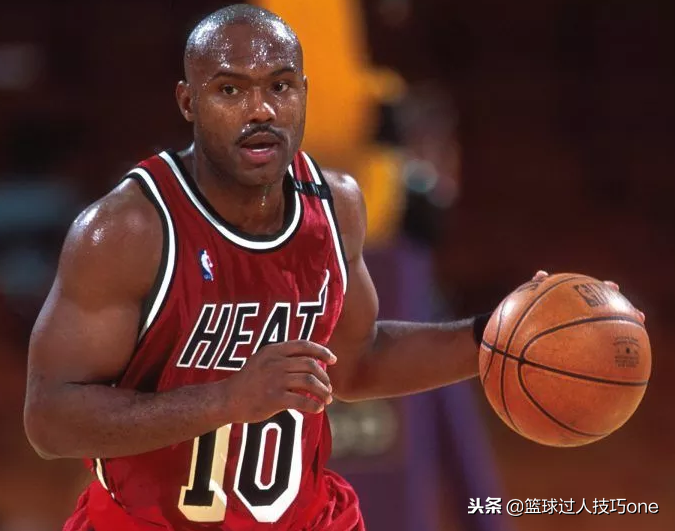 美球迷评NBA历史30大最美球衣：湖人3件上榜，乔丹公牛球衣最经典