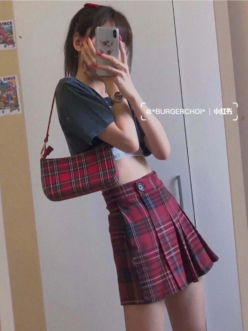 我减少了买衣服的次数，却越穿越好看了