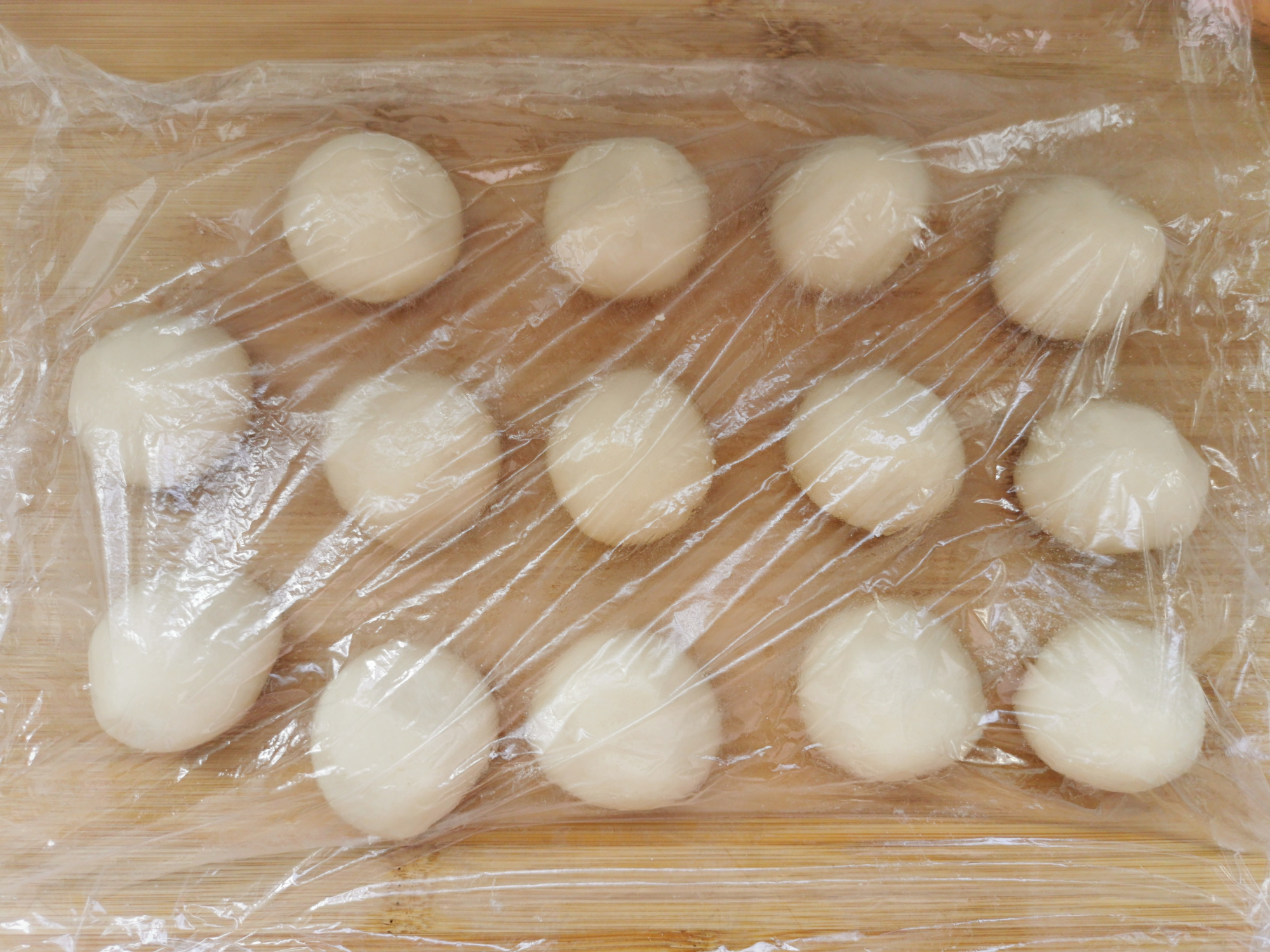 老婆饼里为啥没老婆？分享老婆饼做法，外酥里糯，咬一口直掉渣