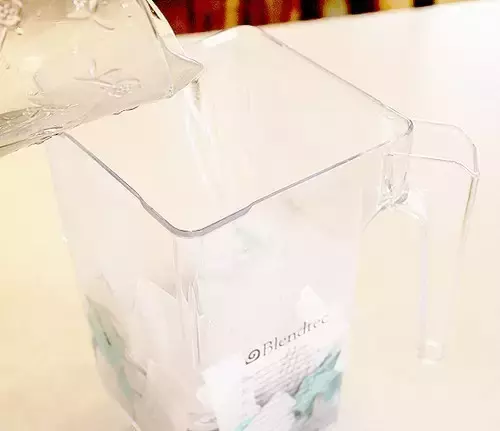 把废纸撕碎,做美丽的鲜花再生纸,成品也太美了吧...