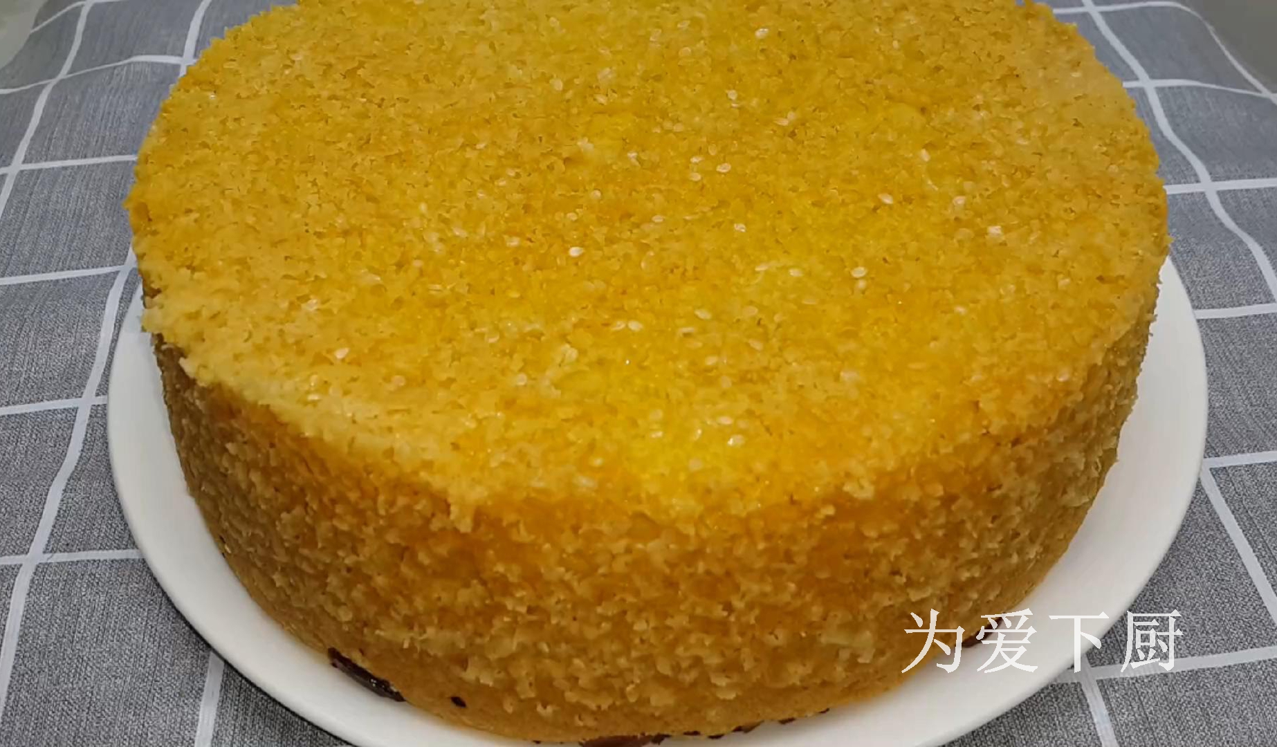 發糕別直接蒸著吃了，加2個蘋果，鬆軟香甜，保證孩子愛吃不挑食