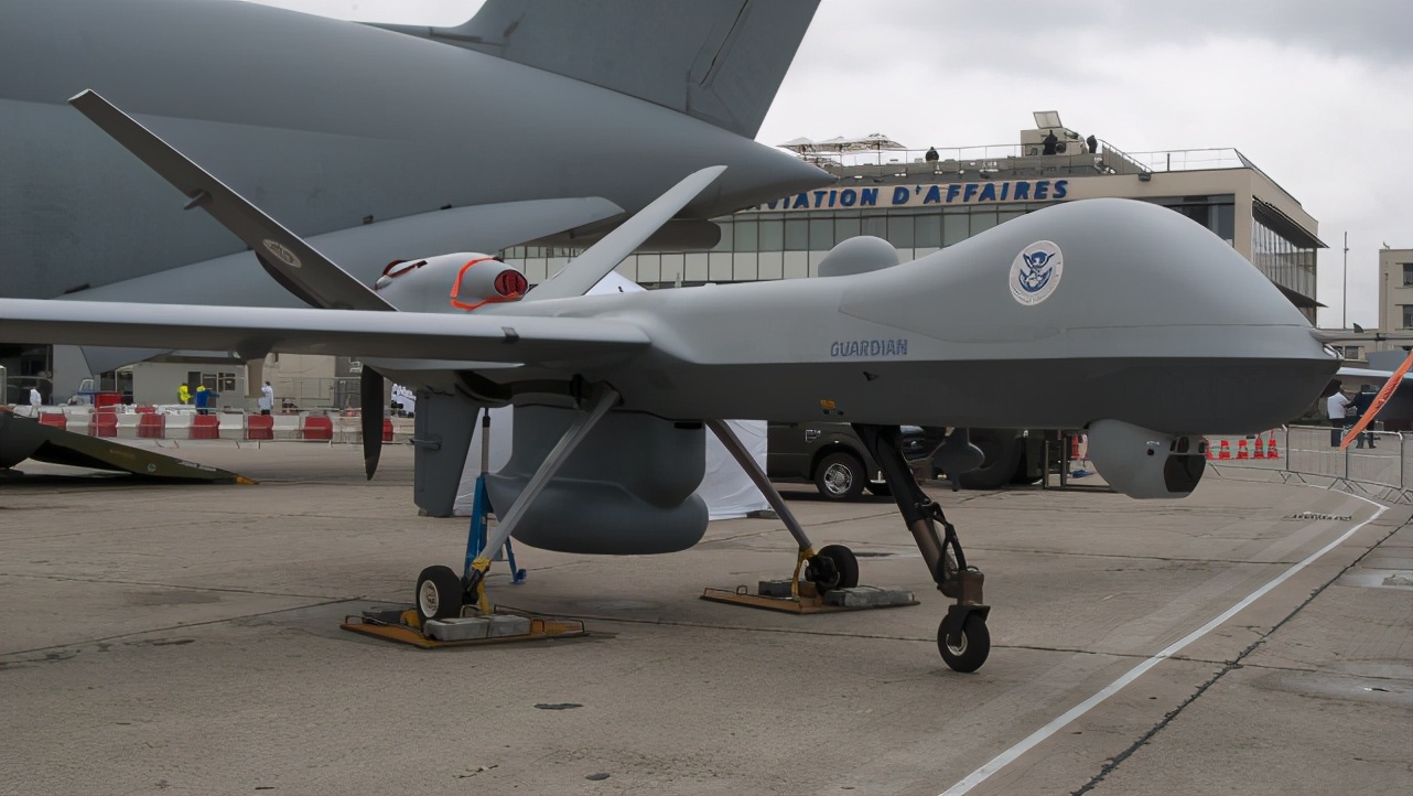 The world's first anti-submarine drone test flight, with sonar buoy and ...