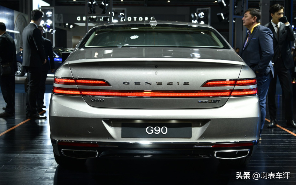捷尼赛思G90入华在即，定义豪华车长超5.2米，配3.0T引擎+四驱