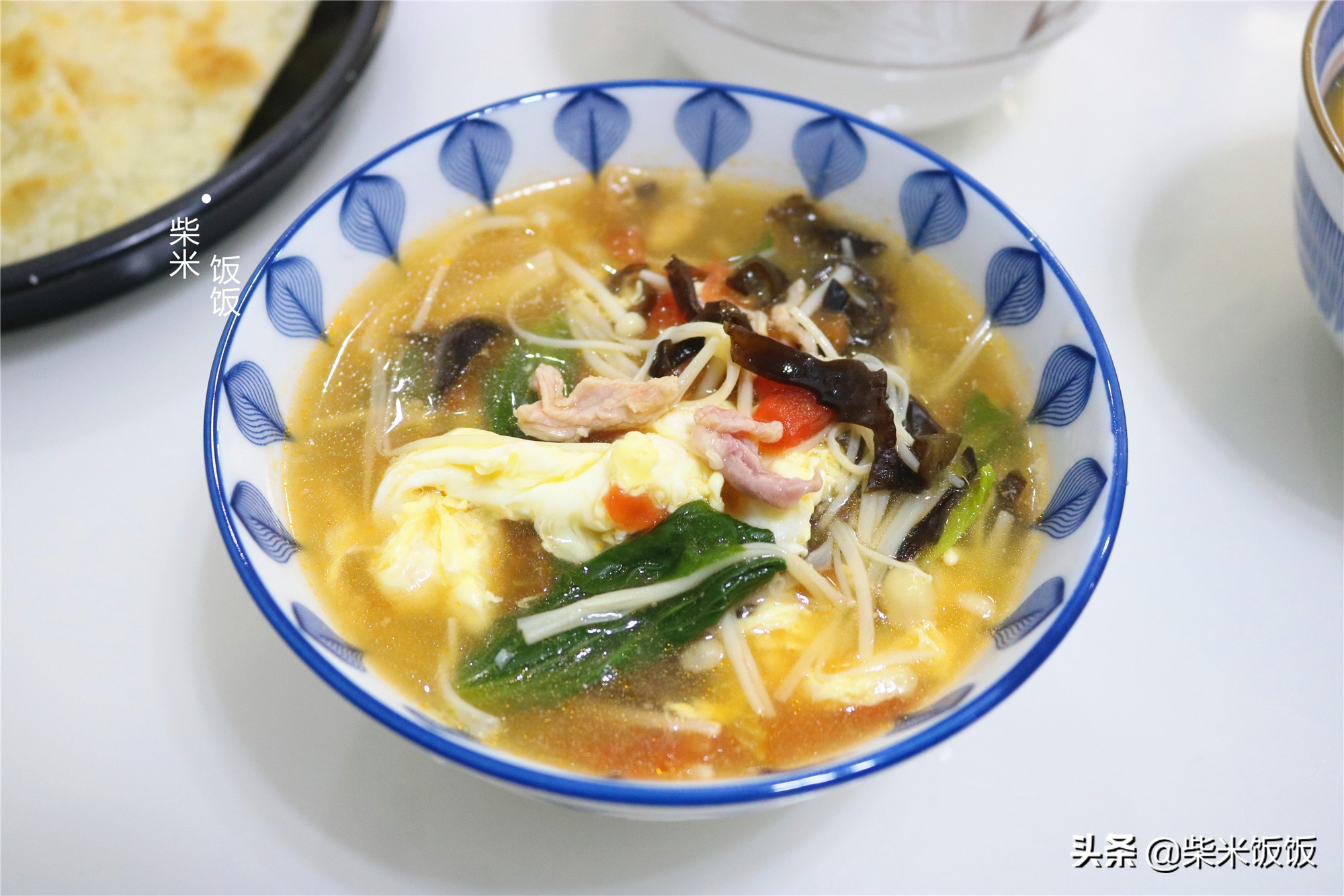 三伏天，用这些食材来煮汤，营养丰富不油腻，晚餐吃最合适