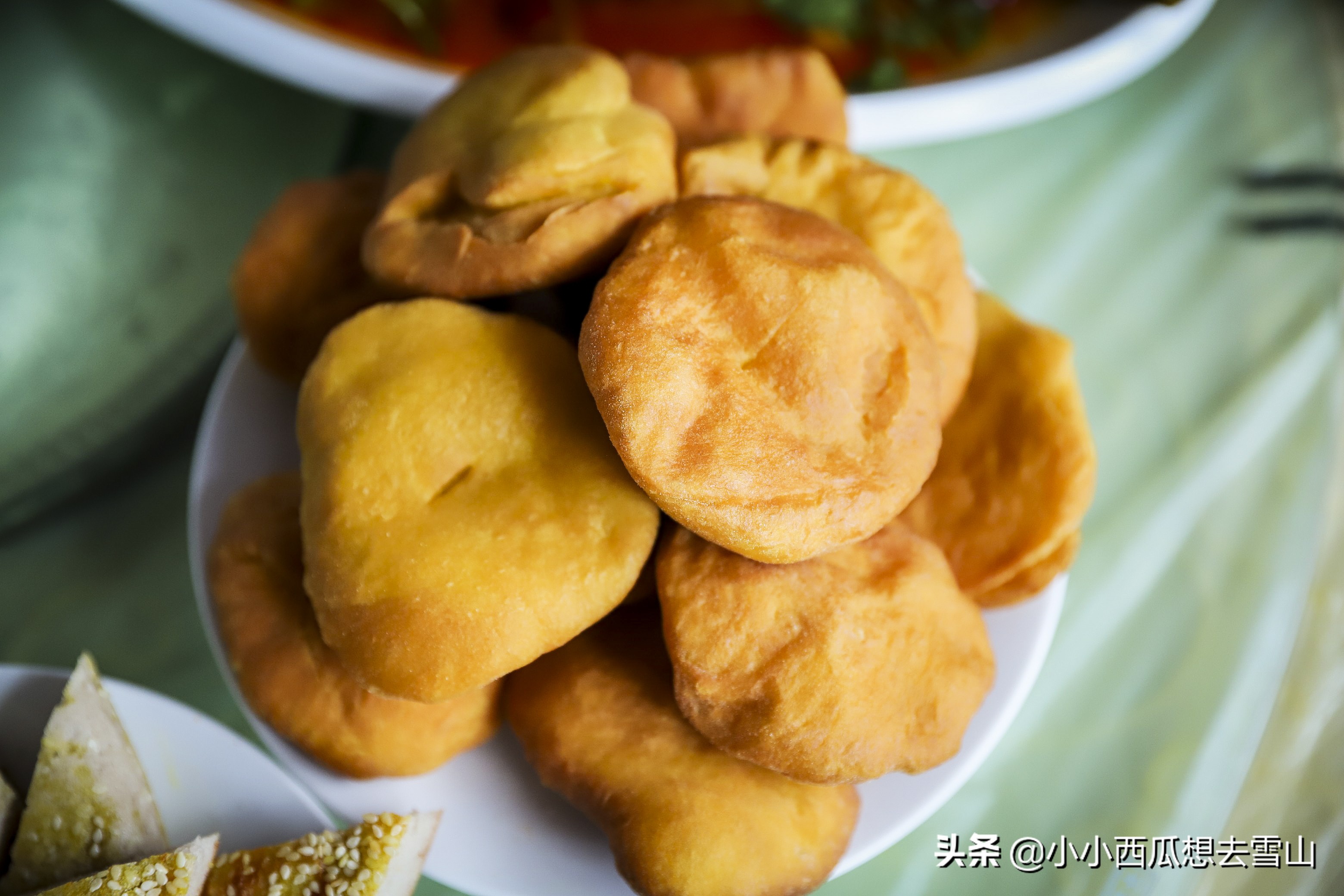 全国最大的回族聚居地，拥有大量的历史遗迹以及美景，就在宁夏