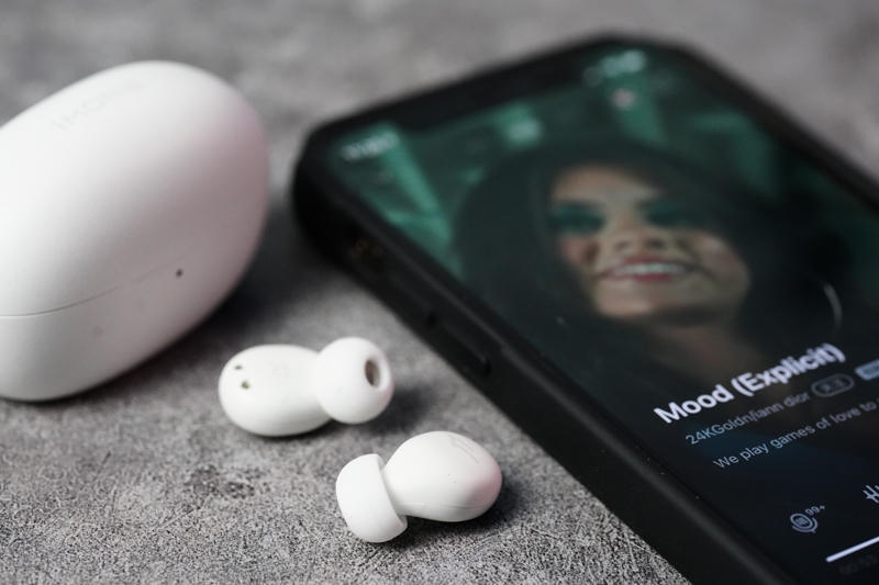 能专业助眠的真无线耳机：万魔ComfoBuds Z睡眠豆评测