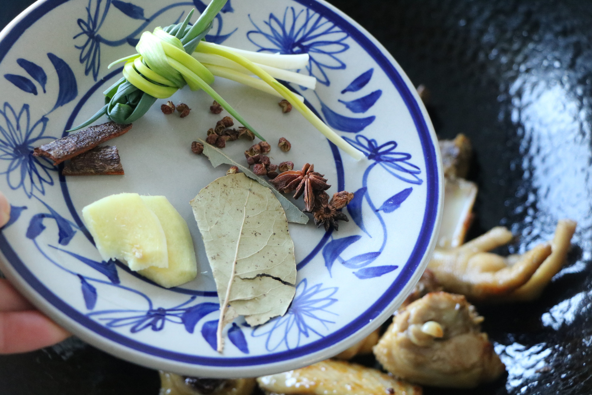 小寒快到了，比羊肉便宜，比猪肉营养，简单炖一锅，滋补又暖身