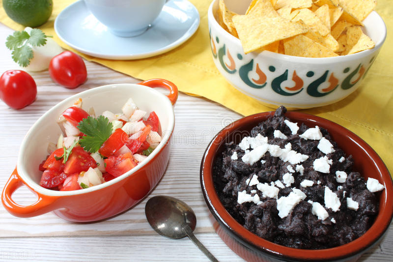 Black beans help fertility?The correct "open way" of black bean diet